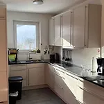Wh Apartman *